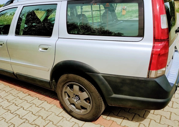 Volvo XC 70 cena 20900 przebieg: 300000, rok produkcji 2003 z Kwidzyn małe 121